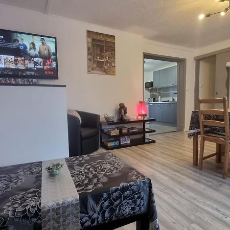 Appartement Rethel - Netflix - Marc & Cecile المظهر الخارجي الصورة